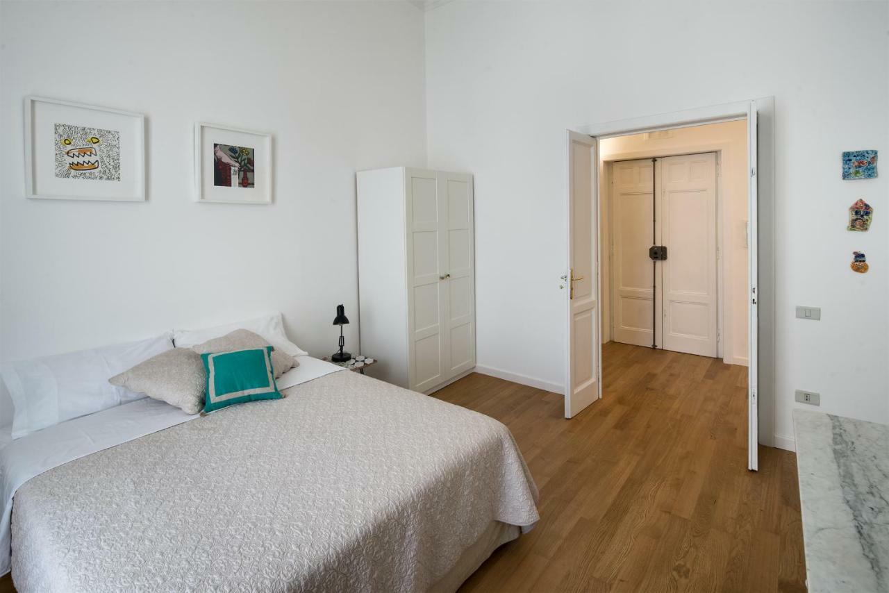 Apartmán A Casa Di Adri Salerno Exteriér fotografie